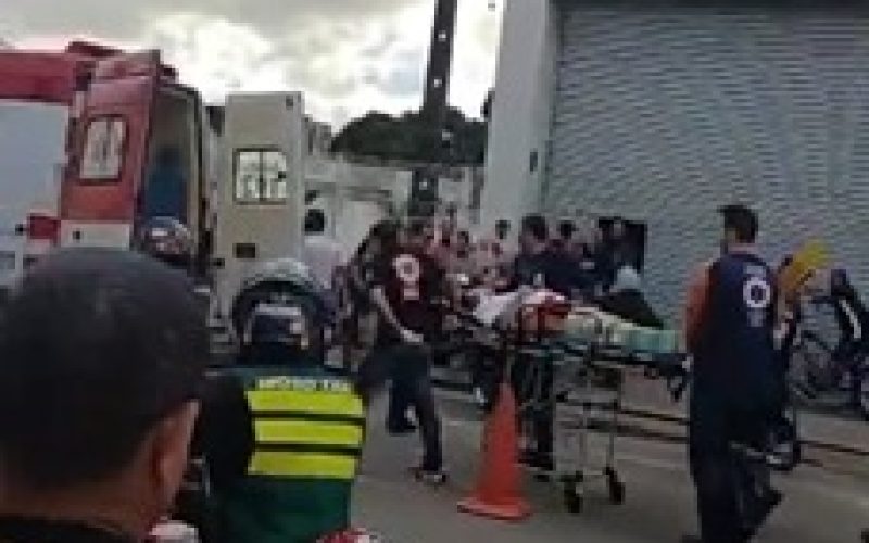 Homem é morto a tiros em auto mecânica no Centro de Arapiraca; funcionário fica ferido