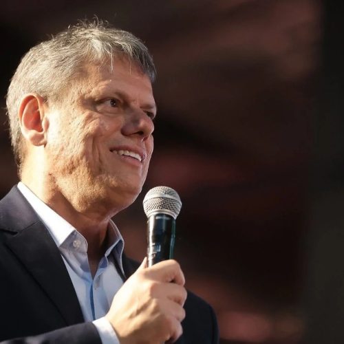Oposição tem Tarcísio como aposta para aprovar anistia