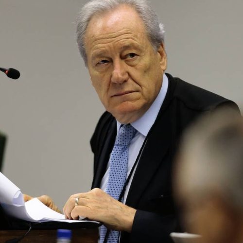 Filho de ministro Ricardo Lewandowski é apontado como advogado de empresa ligada ao PCC