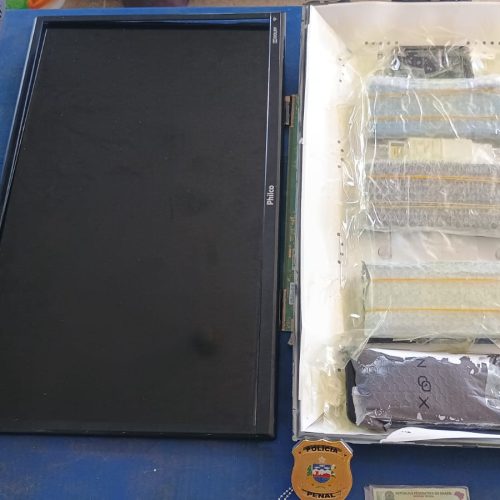 Visitantes são presos ao tentar entrar com celulares escondidos em TVs no presídio Baldomero Cavalcanti