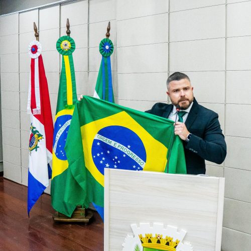 Projeto de Lei de Thiago Prado propõe momentos cívicos nas escolas municipais de Maceió