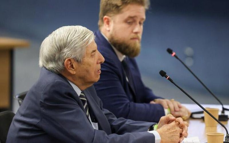 Defesa de Heleno ataca atuação de Moraes: “Não existe imparcialidade”