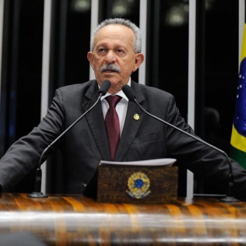 Câmara Municipal de Maceió institui a Comenda Senador Benedito de Lira