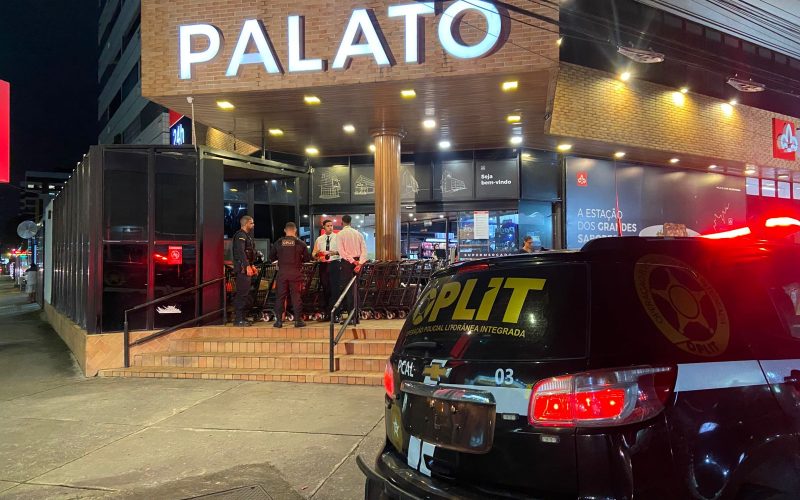 Polícia Civil prende homem por furto de carne em supermercado na Ponta Verde