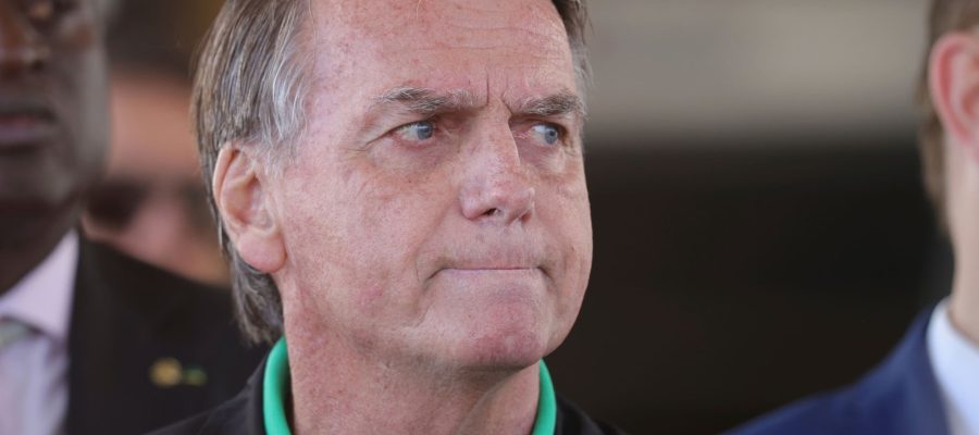 Moraes nega exame médico em Bolsonaro e barra pedido do Governo do DF