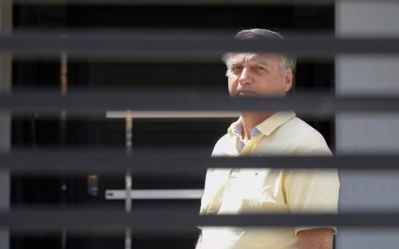 Defesas buscam reduzir penas de Bolsonaro e réus da trama golpista