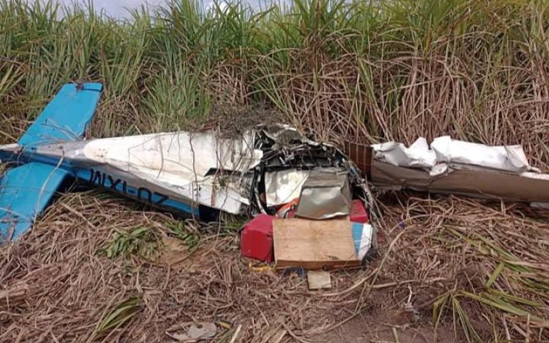 Avião com 180 quilos de drogas cai em Coruripe, piloto não sobrevive
