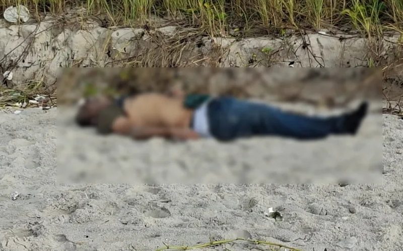 Corpo de homem é encontrado na faixa de areia da Praia do Sobral