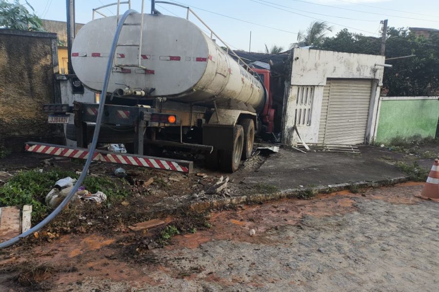 Motorista morre atropelado pelo próprio caminhão em Palmeira dos Índios