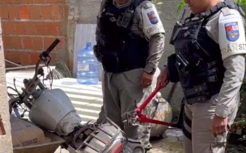 BPTran recupera moto roubada no Centro de Maceió durante patrulhamento