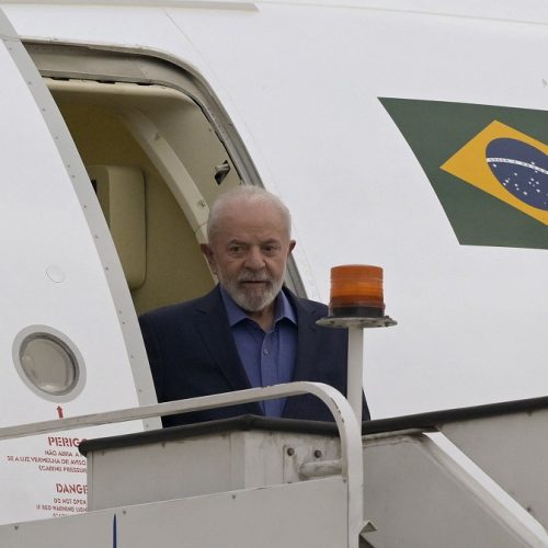 Lula relata problema em avião da FAB antes de decolagem: ‘Medo que pegasse fogo’