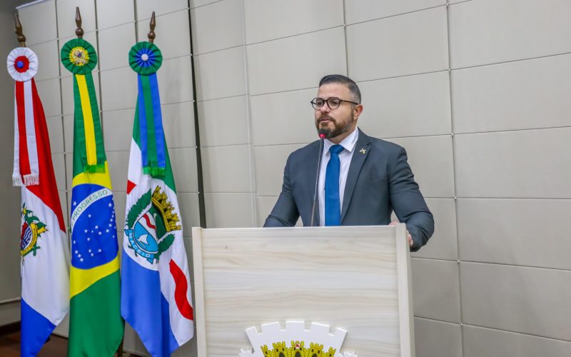 Vereador Delegado Thiago Prado solicita operações do DMTT e da Guarda Municipal para coibir extorsão praticada por flanelinhas