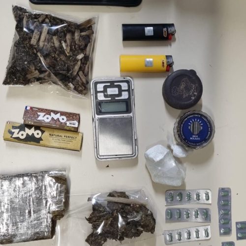 Polícia Civil neutraliza ponto de drogas no Benedito Bentes e prende suspeito em flagrante