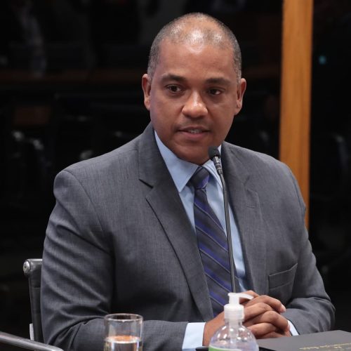 Clayton Santos toma posse no Conselho de Comunicação da Câmara dos Deputados