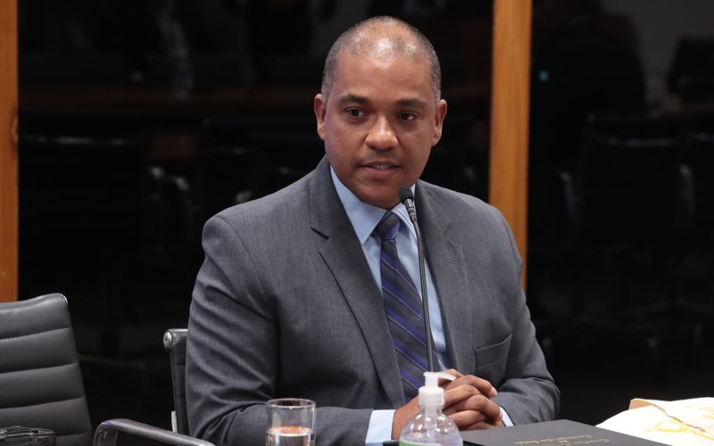 Clayton Santos toma posse no Conselho de Comunicação da Câmara dos Deputados