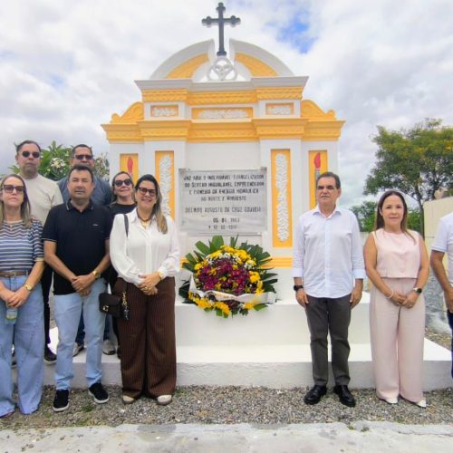 Delmiro Gouveia cumpre tradição e homenageia seu pioneiro em feriado de fé, cultura e memória