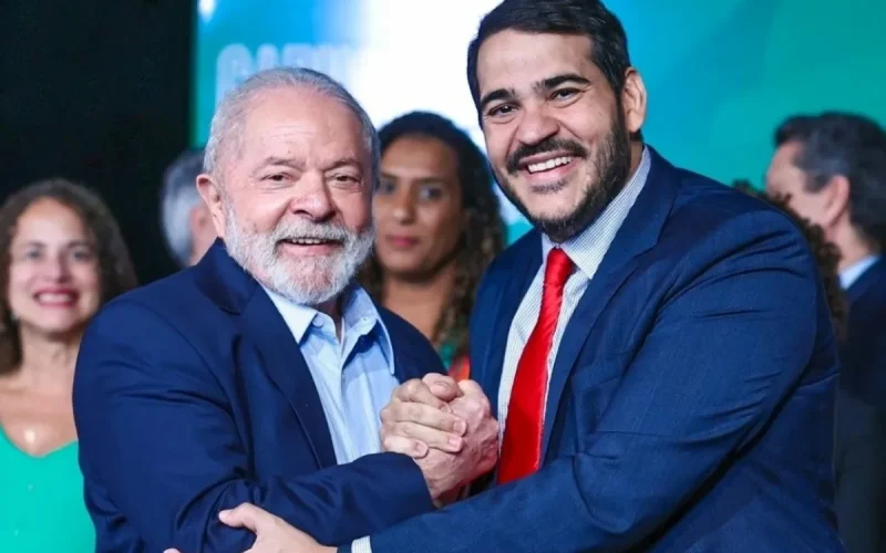 Lula indica Jorge Messias para a vaga de ministro do STF no lugar de Barroso