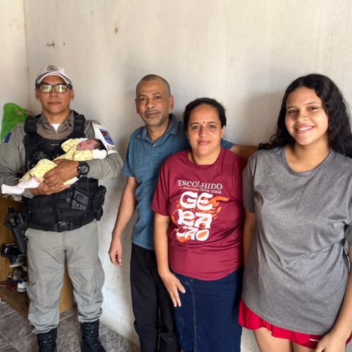 Guarnição do BPTran salva bebê de 12 dias engasgado com leite materno no bairro do Clima Bom