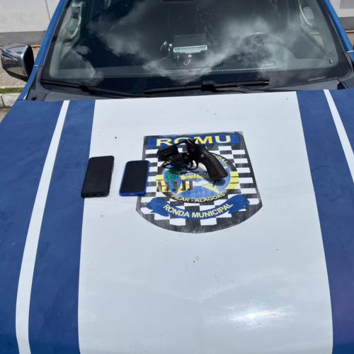 Guarda Municipal do Pilar prende homem armado após assalto em Atalaia