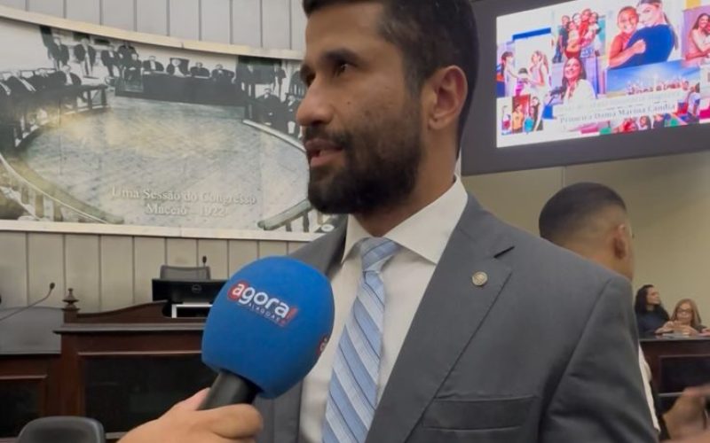 Deputado Fábio Costa destaca atuação social e defesa das mulheres em homenagem à primeira-dama Marina Cândia