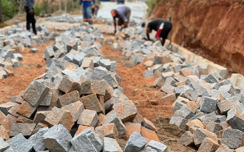 Prefeitura de Branquinha leva pavimentação à zona rural e amplia obras de infraestrutura