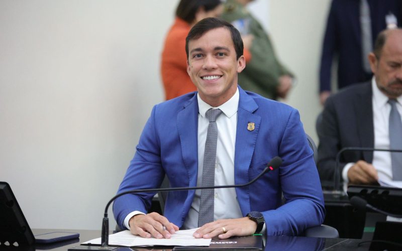 Delegado Leonam lidera pesquisa de intenção de voto para Assembleia Legislativa em Alagoas
