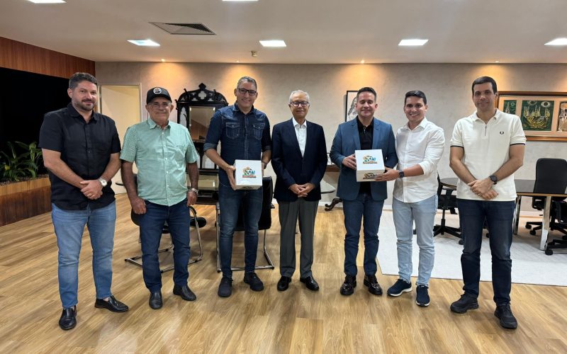 Prefeito Petrúcio Barbosa reforça parcerias e busca novas obras estruturantes para Igaci