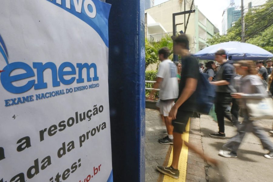 Primeiras provas do Enem 2025 serão realizadas neste domingo (9); Alagoas tem quase 100 mil candidatos