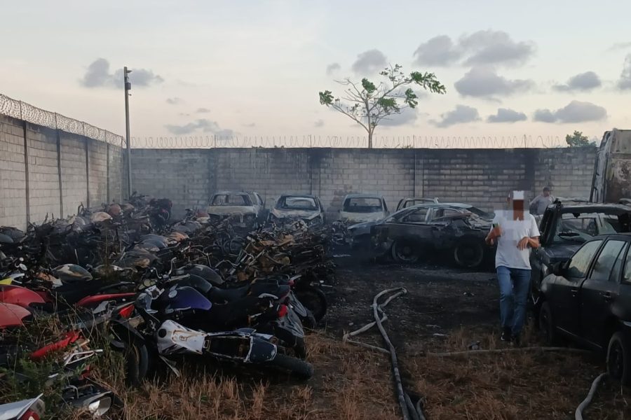 Incêndio destrói mais de 100 motos em pátio de veículos em Rio Largo