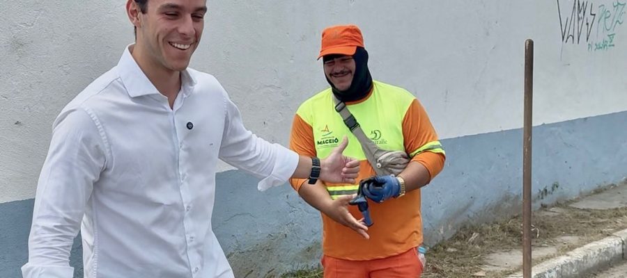 Após solicitação durante fiscalização, Caio Bebeto aciona Alurb e área escolar é revitalizada