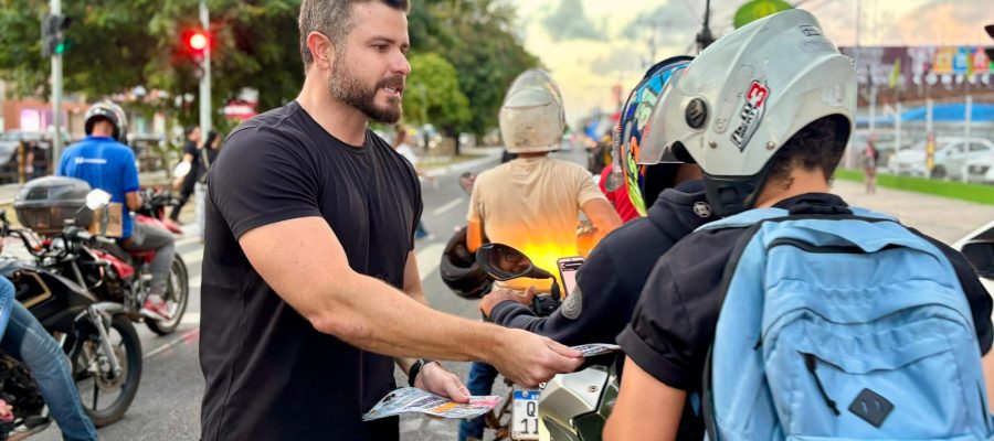Thiago Prado realiza ação de conscientização contra a mendicância infantil em Maceió