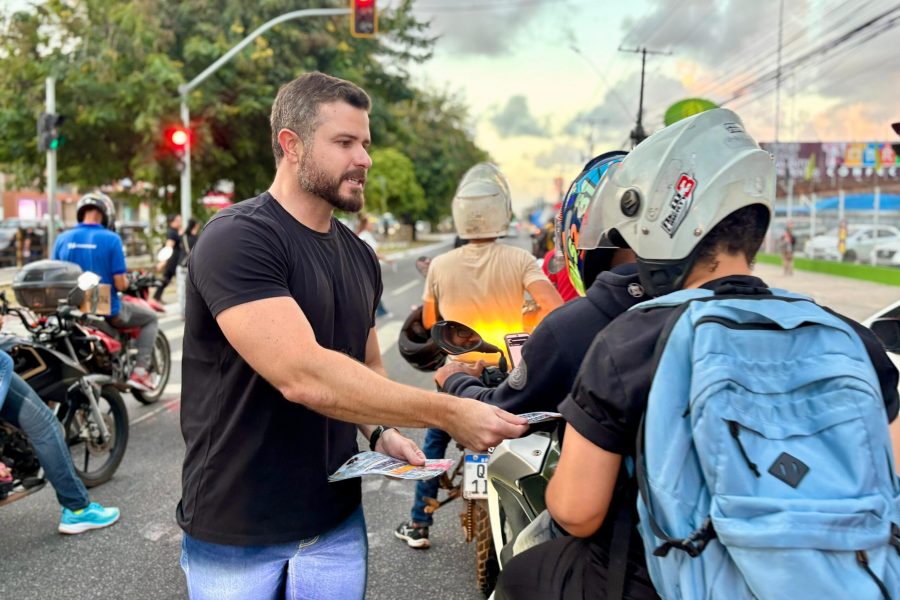 Thiago Prado realiza ação de conscientização contra a mendicância infantil em Maceió