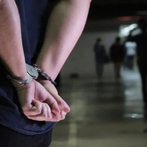 Homem é esfaqueado e preso depois de agredir três pessoas em Arapiraca