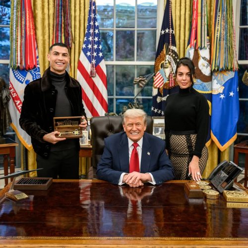Cristiano Ronaldo se reúne com Trump em visita especial à Casa Branca