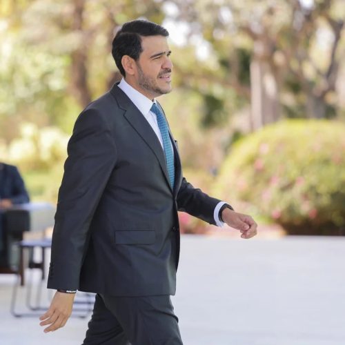 Jorge Messias mira apoio do Centrão e da direita para aprovação ao STF