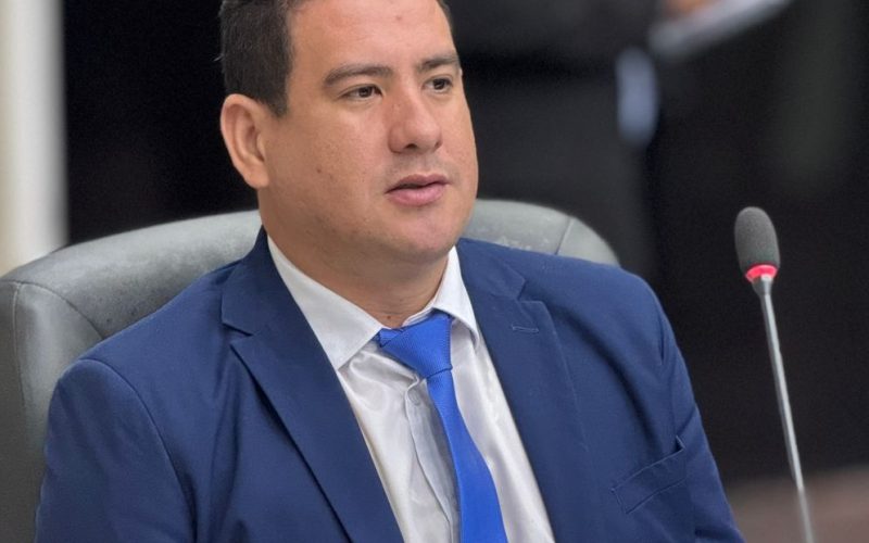 Prêmio Luminare homenageia presidente da Uveal