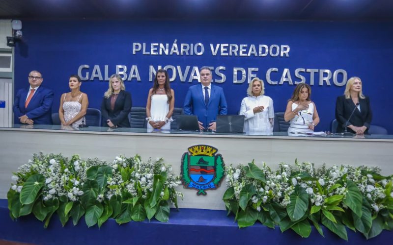 Samyr Malta entrega título de cidadã a três empresárias por contribuição ao desenvolvimento de Maceió