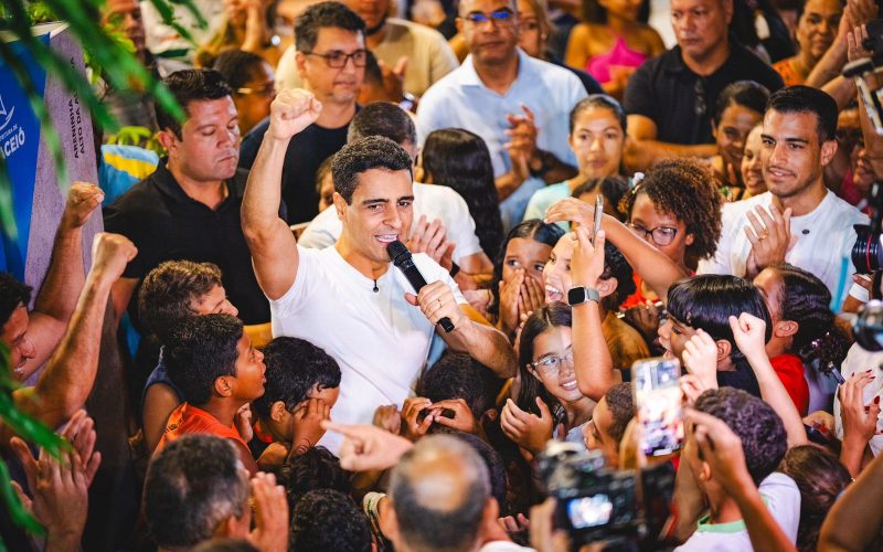 JHC lidera disputa pelo Governo de Alagoas com 45%; Renan Filho aparece com 38%