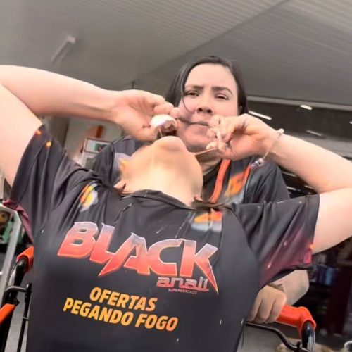 Propaganda de supermercado viraliza com ovo cru e produtos em oferta