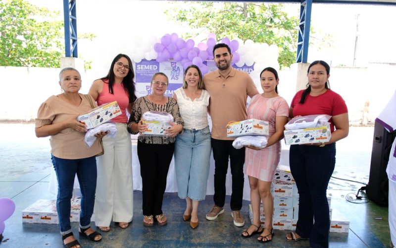 Gestão Tiago Freitas fortalece Educação de Piranhas com entregas de novos uniformes, Salas Google de Robótica e nova van escolar