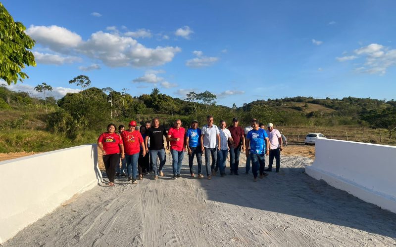 Prefeito de Branquinha inaugura ponte de acesso à zona rural