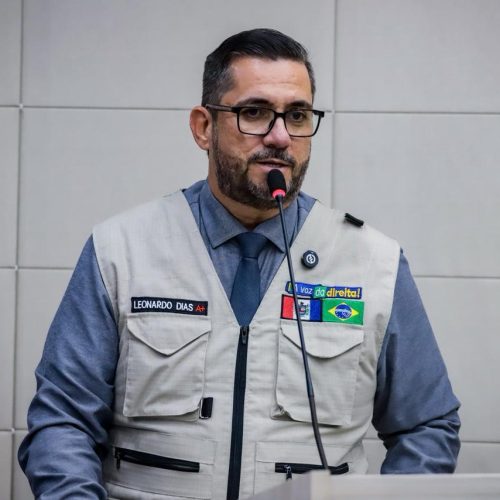 Após reunião, Leonardo Dias garante execução da lei que reforça combate às drogas nas escolas