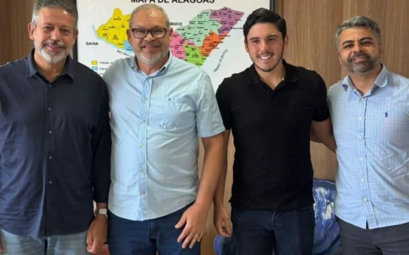 Prefeito Dário sela compromisso em Feira Grande e reforça projeto de Arthur ao Senado e de Álvaro Lira à Câmara Federal