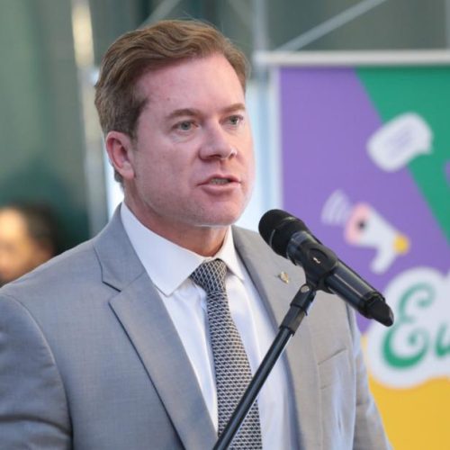 Projeto de Marx que protege cidadãos contra golpes e crimes com uso de inteligência artificial (IA) é aprovado em Comissão da Câmara