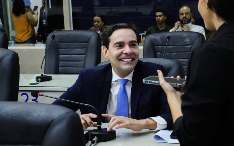 Atuação marcada por melhorias nos bairros e articulação política: Kelmann avalia ano legislativo como positivo