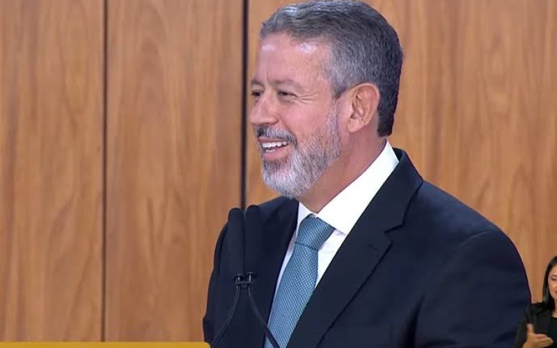 Arthur Lira amplia prestígio em 2025 e entrega obras, saúde e investimentos históricos para Alagoas