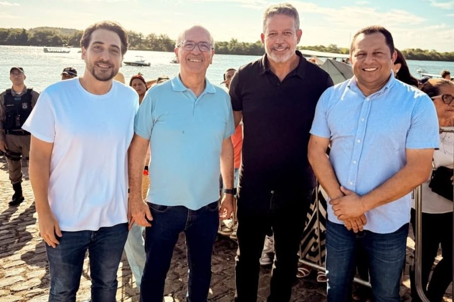 Penedo: “topados” com Lira, Ronaldo e Guilherme Lopes declaram apoio à pré-candidatura de Arthur ao Senado