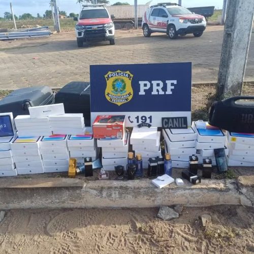 PRF apreende 92 itens sem nota fiscal em carro no interior de Alagoas