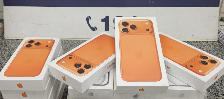 PRF apreende 20 iPhones sem nota fiscal em São Miguel dos Campos
