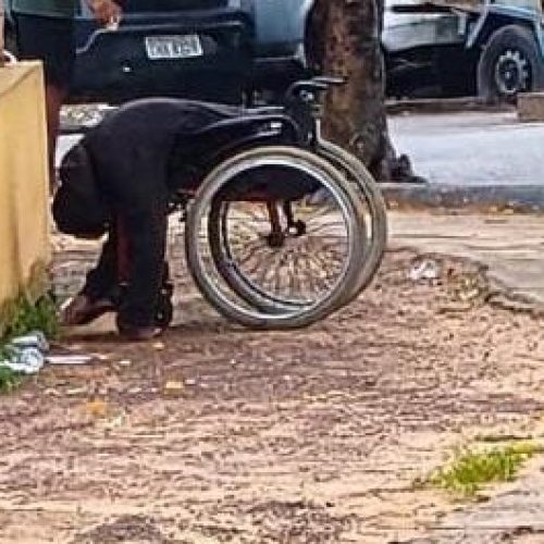 “Estamos apurando todas as circunstâncias”, diz delegado sobre homicídio de cadeirante no Benedito Bentes